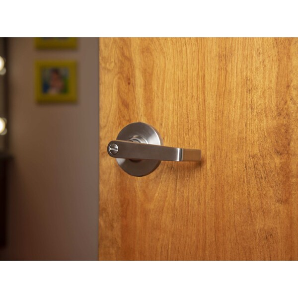 Global Door Controls GLC Series Brushed Chrome Grade 3 Commercial/Residential Privacy Door Handle with Lock - GLC-5140L-626
