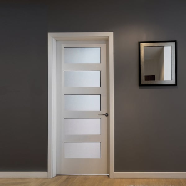 Trimlite 18"x80"x13/8" Primed 5Panel Equal Panel White Lami Glass Interior Shaker 49/16" RH Prehung - 1668PRI8405GLRH1D4916