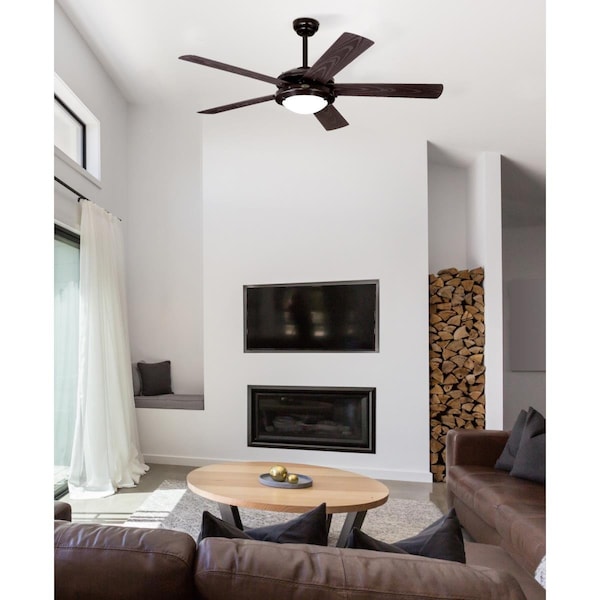 Westinghouse Ceiling Fan Indoor 52In Comet DmLED Esp Rvrs 5Bld Esp/Rch Wlnt Frost Glass - 7307200