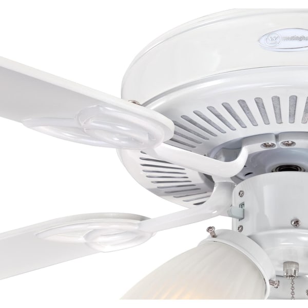Westinghouse Vintage 52" 5-Blade Wht Indoor Ceiling Fan w/Dimmable LED Light - 7236400