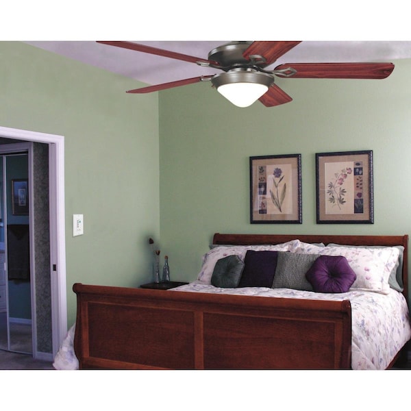 Westinghouse Wall Control Ceiling Fan 3 Speeds and -Light Dimmablemer - 7787500