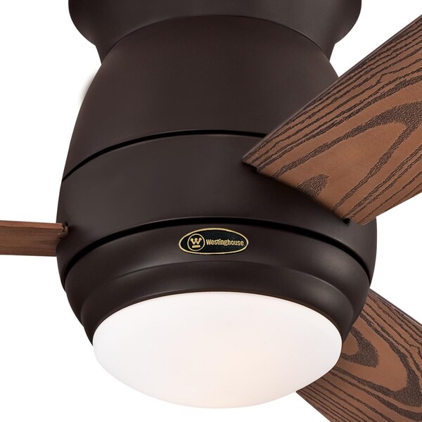 Westinghouse Halley 44" Indoor/Outdoor Ceiling Fan w/LED Light Kit - 7217800