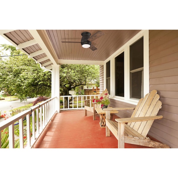 Westinghouse Halley 44" Indoor/Outdoor Ceiling Fan w/LED Light Kit - 7217800
