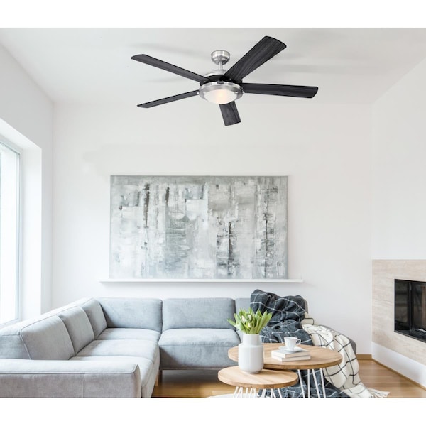 Westinghouse Ceiling Fan Indoor 52In Comet DmLED BrNk Rvrs 5-Bld Char/Wengue Frost Glass - 7305400