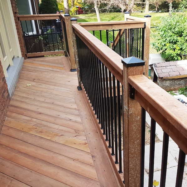 Nuvo Iron 32 in LONG x 3/4 in WIDE BLACK SQUARE TUBING GALVANIZED STEEL BALUSTERS, 10PK - SQPS32
