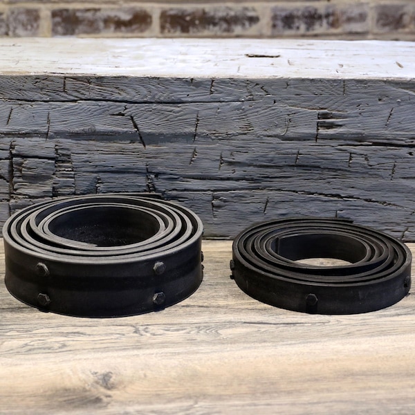 Ekena Millwork 1 1/2"W x 132"L Flexible Black Beam Strap w/ Bolts for Ekena Faux Wood Beams - BMSTRF02X132TRBL