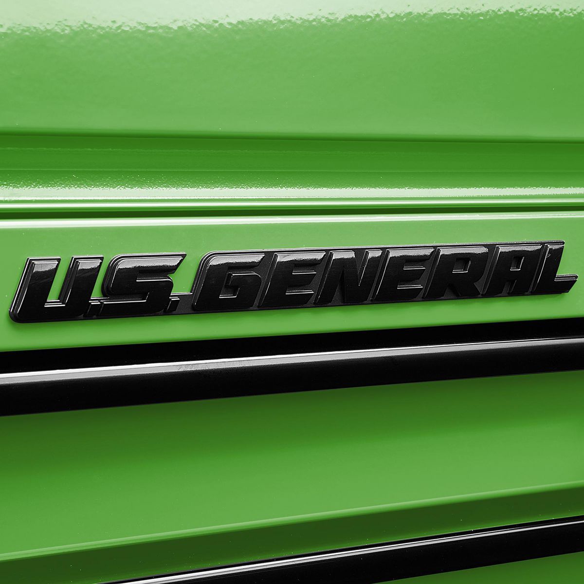 General de EE. UU. 56 pulgadas x 22 pulgadas. Gabinete superior, Serie 3, Verde - 70389
