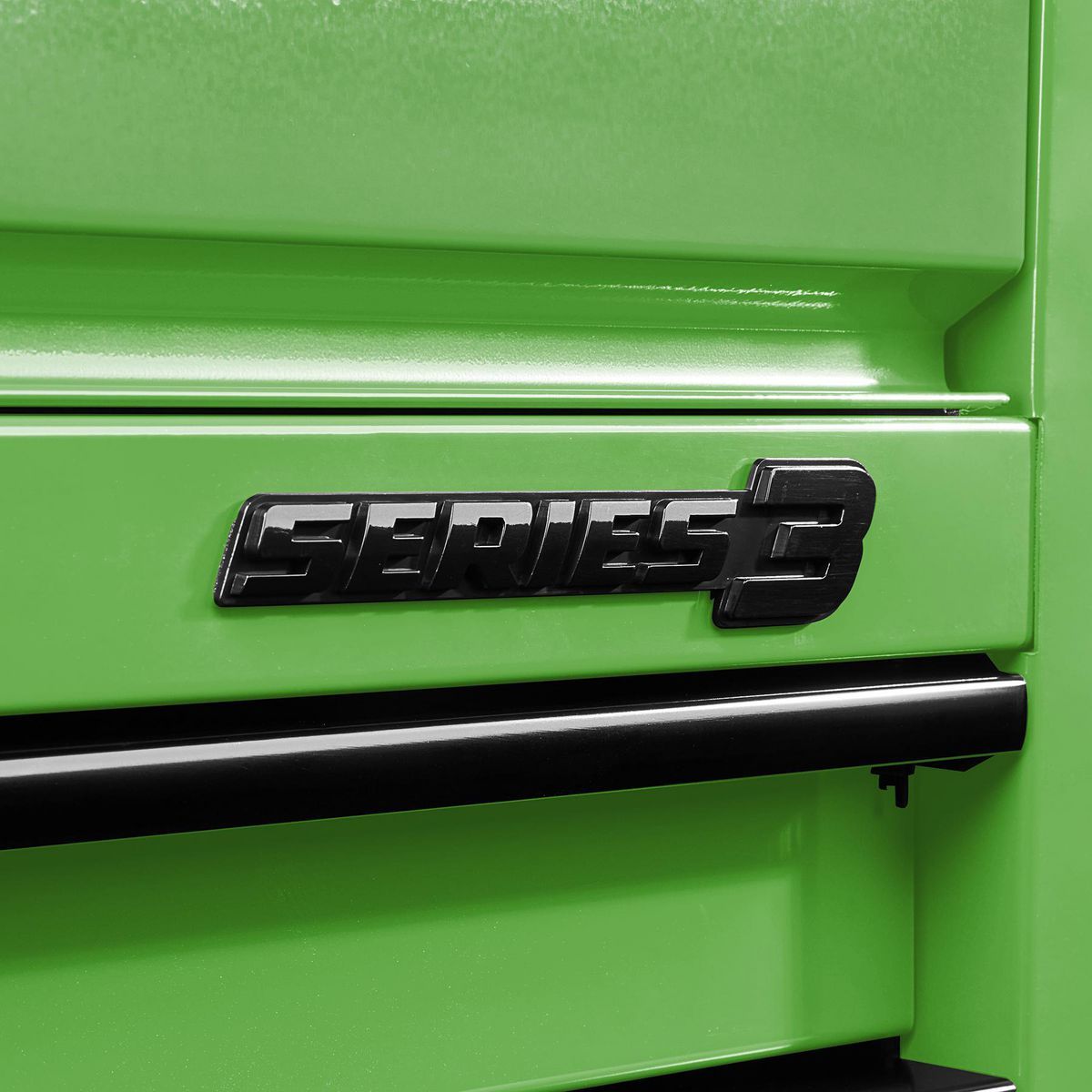 General de EE. UU. 56 pulgadas x 22 pulgadas. Gabinete superior, Serie 3, Verde - 70389