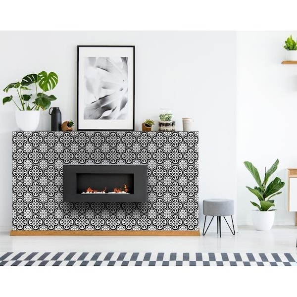 Homeroots 6 x 6 in. Black & White Roka Peel & Stick Removable Tiles - 399937