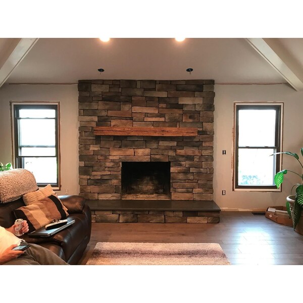 Creative Hardwoods Reclaimed Barn Beam Mantel 4Hx6Dx72L - 4672B