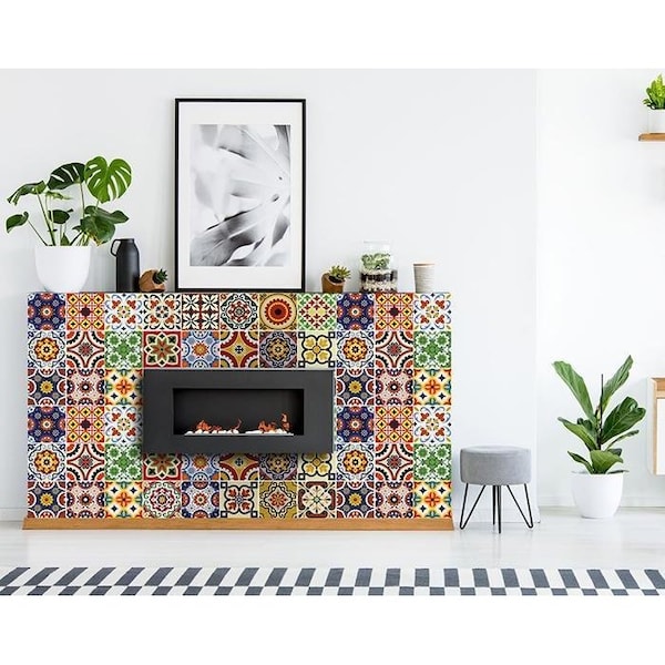 Homeroots 4 x 4 in. Blue Red Yellow Mosaic Peel & Stick Tiles - 400065