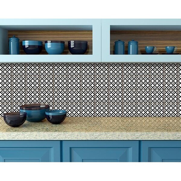Homeroots 4 x 4 in. Black & White Dia Peel & Stick Removable Tiles - 399940