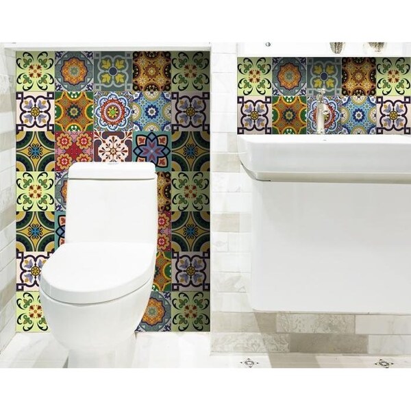 Homeroots 4 x 4 in. Auguri Green Flora Peel & Stick Removable Tiles - 400015