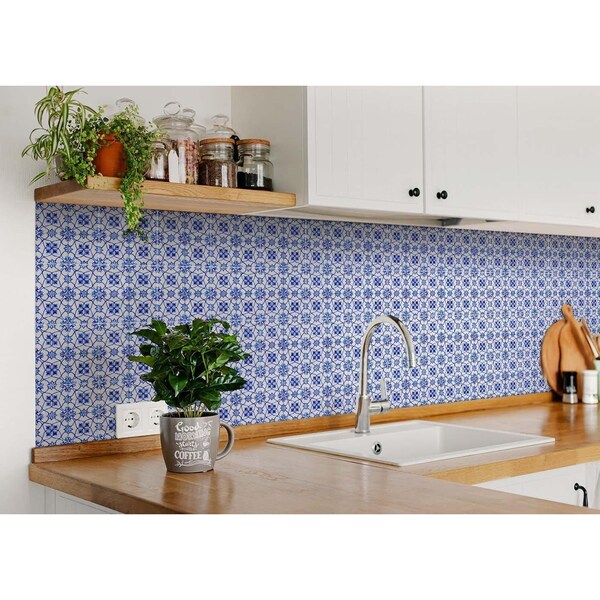 Homeroots 7 x 7 in. Blue Micro Peel & Stick Removable Tiles - 400128