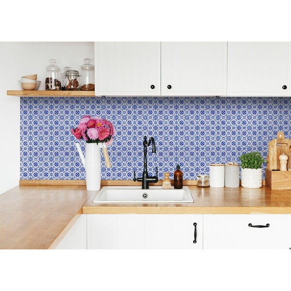 Homeroots 7 x 7 in. Blue Micro Peel & Stick Removable Tiles - 400128
