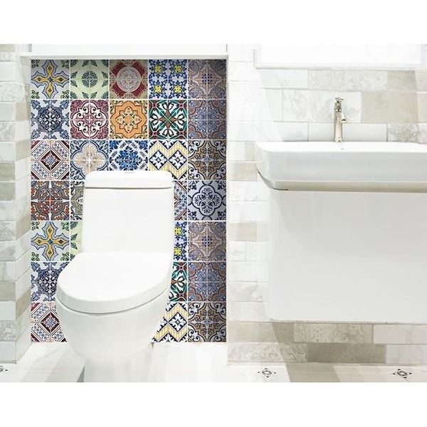 Homeroots 5 x 5 in. Linna Multi Blue Mosaic Peel & Stick Tiles - 400361