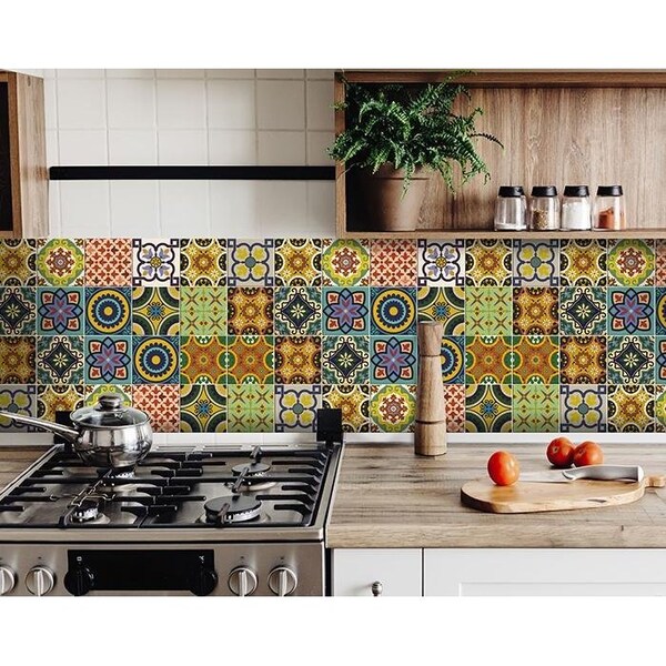 Homeroots 5 x 5 in. Euro Green Mosaic Peel & Stick Removable Tiles - 400041