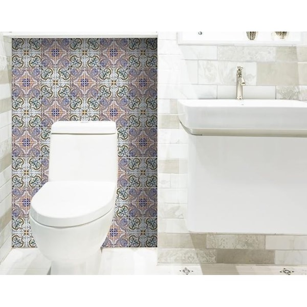 Homeroots 5 x 5 in. Muted Pastel Scroll Green Peel & Stick Tiles - 400101