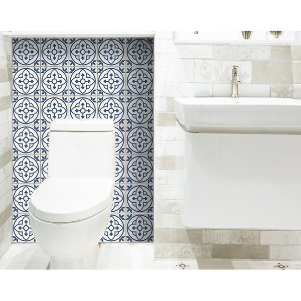 Homeroots 5 x 5 in. Tulipa Blue & White Peel & Stick Removable Tiles - 399846