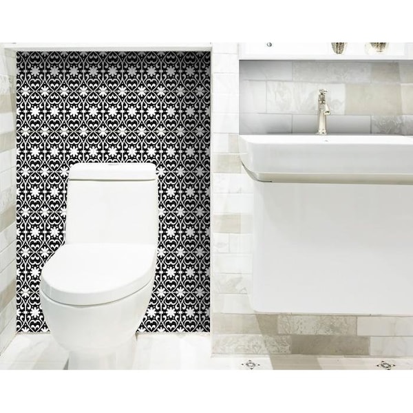 Homeroots 4 x 4 in. Black & White Floral Peel & Stick Removable Tiles - 399875