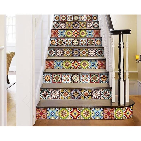Homeroots 7 x 7 in. Mediterra Yellow Mosaic Peel & Stick Tiles - 400053
