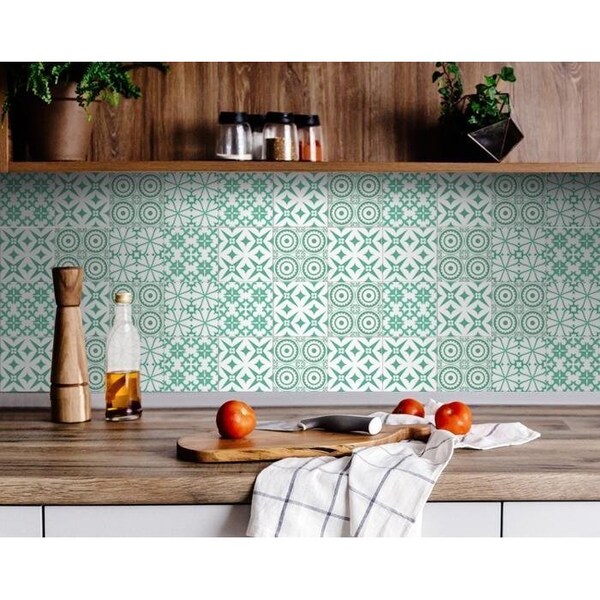Homeroots 8 x 8 in. Light Green & White Geo Peel & Stick Removable Tiles - 400419