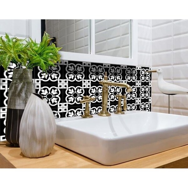Homeroots 4 x 4 in. Black & White Stark Peel & Stick Removable Tiles - 399865