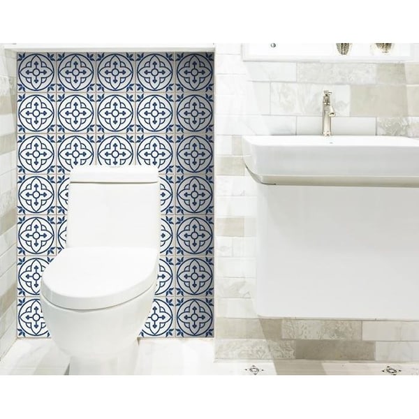 Homeroots 7 x 7 in. Tulipa Blue & White Peel & Stick Removable Tiles - 399848