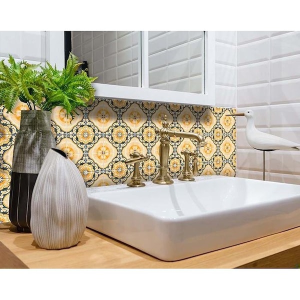 Homeroots 4 x 4 in. Golden Yellow Deco Peel & Stick Removable Tiles - 400075