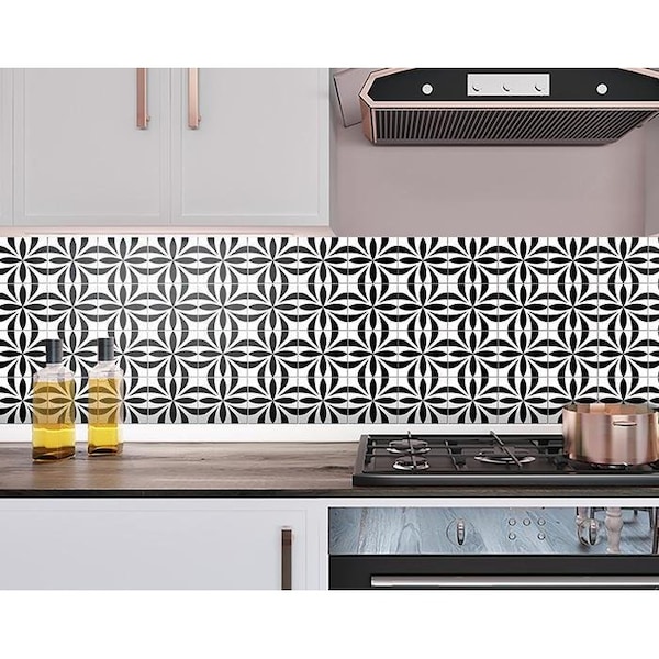 Homeroots 4 x 4 in. Black & White Colla Peel & Stick Removable Tiles - 399925