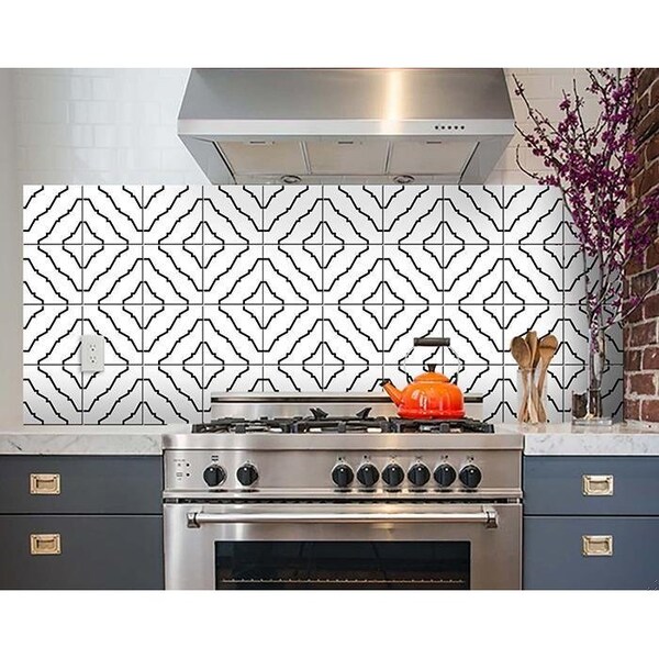 Homeroots 8 x 8 in. Black & White XL Prism Peel & Stick Removable Tiles - 399919