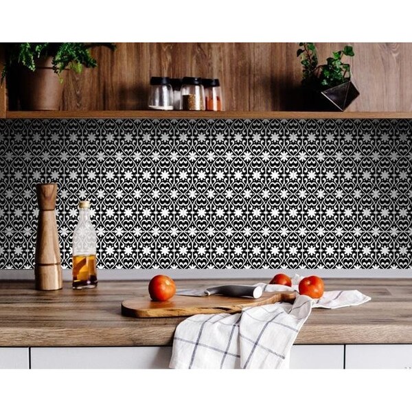 Homeroots 7 x 7 in. Black & White Floral Peel & Stick Removable Tiles - 399878
