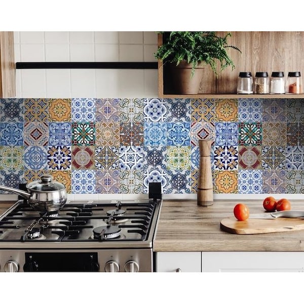 Homeroots 8 x 8 in. Kyla Multi Blue Mosaic Peel & Stick Tiles - 400379
