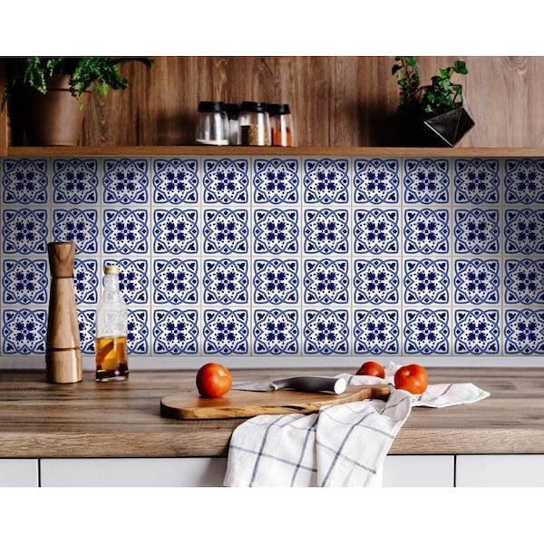 Homeroots 8 x 8 in. Blue & White Mosaic Peel & Stick Removable Tiles - 399829