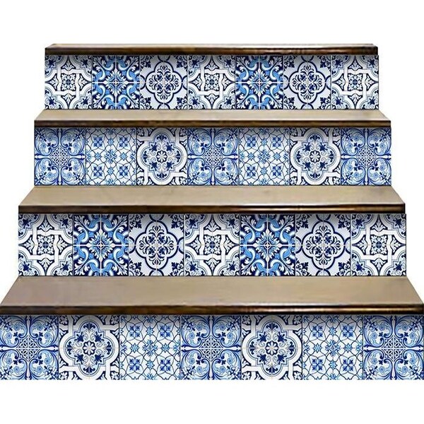 Homeroots 4 x 4 in. Azul Multi Blue Mosaic Peel & Stick Tiles - 400325