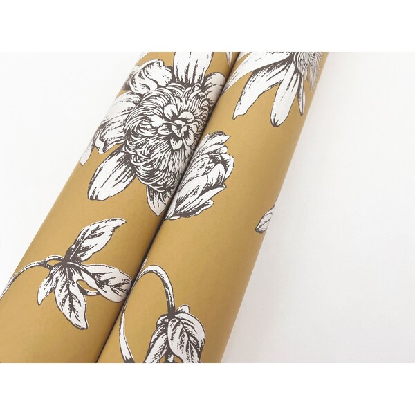 York Wallcoverings Passion Flower Toile Harvest Wallpaper - RT7855