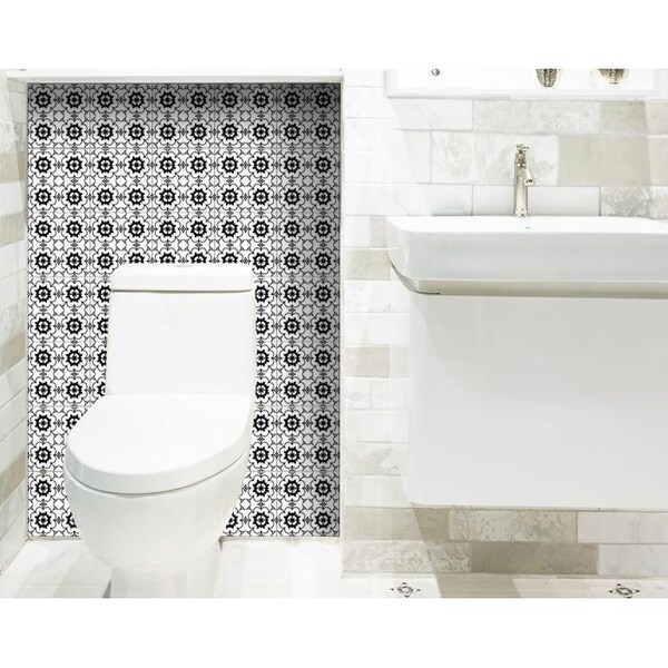 Homeroots 4 x 4 in. Black & White Gerber Peel & Stick Removable Tiles - 399965