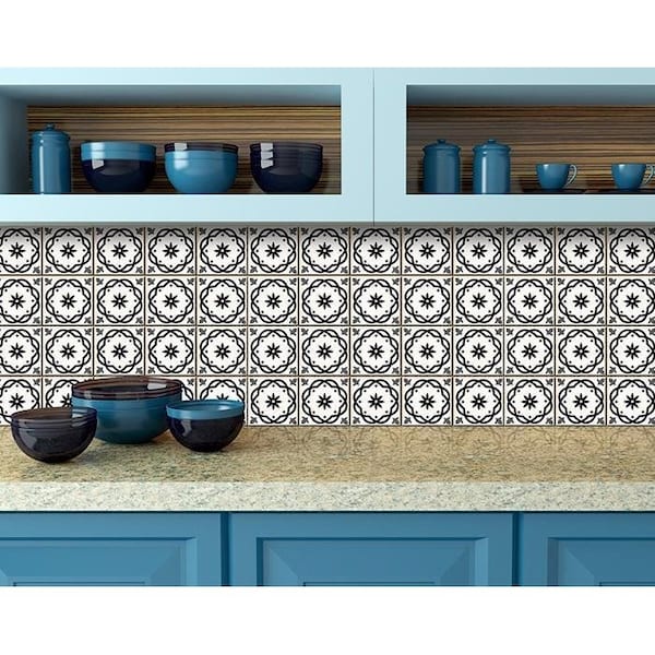 Homeroots 6 x 6 in. Black & White Rolla Peel & Stick Removable Tiles - 399947