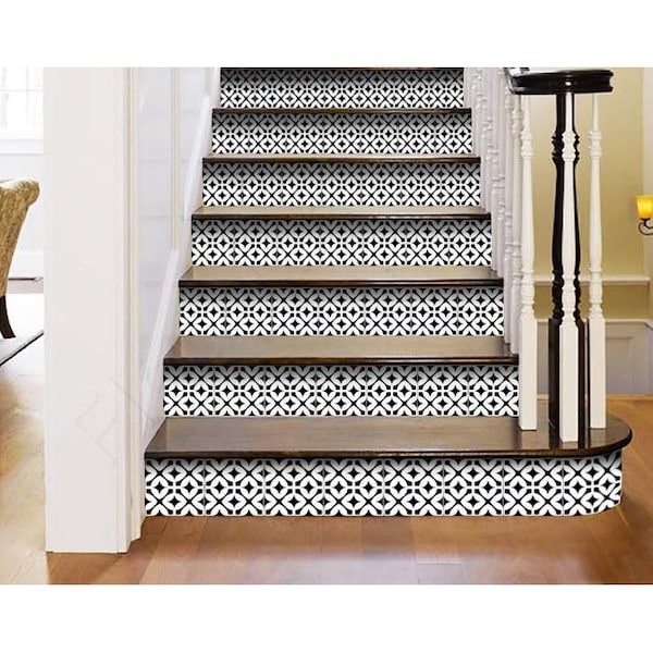 Homeroots 6 x 6 in. Black & White Pinna Peel & Stick Removable Tiles - 399987
