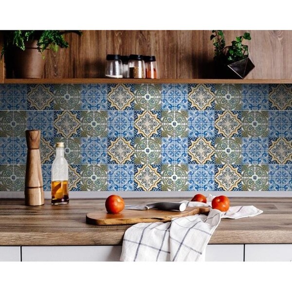 Homeroots 8 x 8 in. Madison Vintage Mosaic Blue Peel & Stick Tiles - 400269