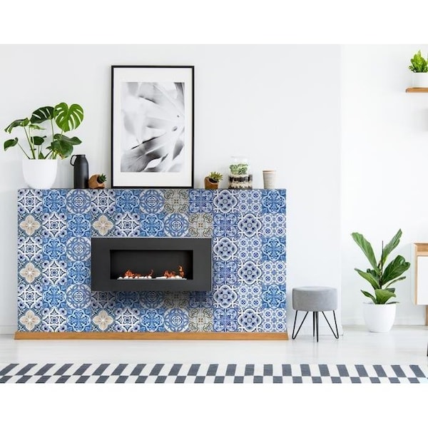 Homeroots 7 x 7 in. Blue Manna Peel & Stick Removable Tiles - 400343