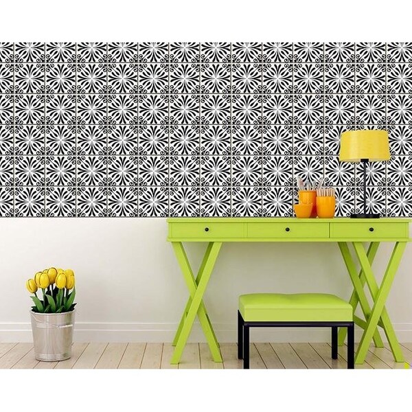 Homeroots 7 x 7 in. Black & White Flo Peel & Stick Removable Tiles - 399953