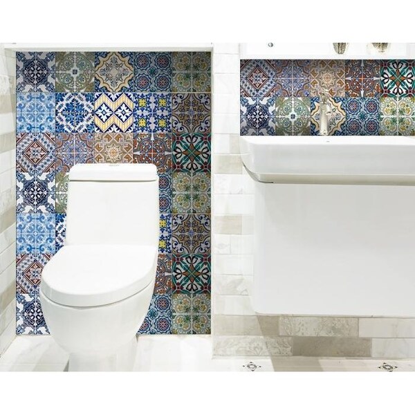 Homeroots 7 x 7 in. Randy Multi Blue Mosaic Peel & Stick Tiles - 400358