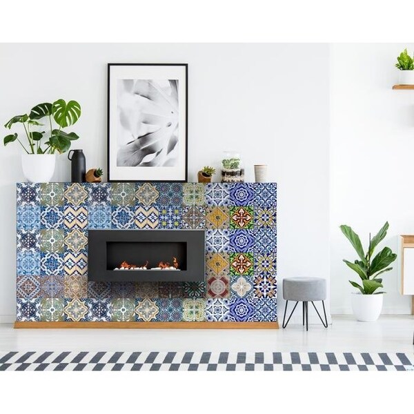 Homeroots 7 x 7 in. Randy Multi Blue Mosaic Peel & Stick Tiles - 400358