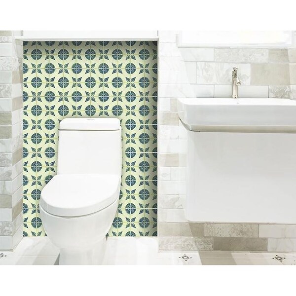 Homeroots 7 x 7 in. Aegean Orb Green Removable Peel & Stick Tiles - 400198