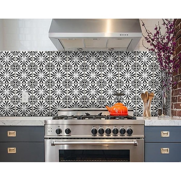Homeroots 6 x 6 in. Black & White Flo Peel & Stick Removable Tiles - 399952