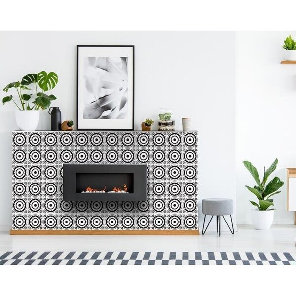 Homeroots 4 x 4 in. Black & White Posy Peel & Stick Removable Tiles - 399980