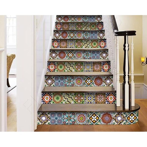Homeroots 6 x 6 in. Mediterranean Mash Red Mosaic Peel & Stick Tiles - 399852