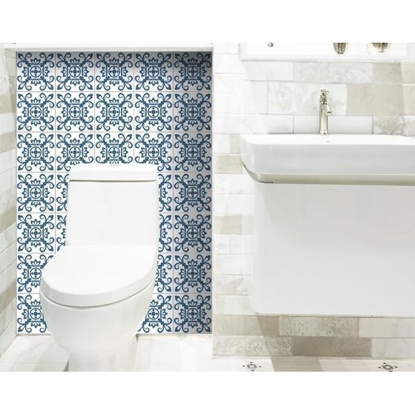 Homeroots 4 x 4 in. Teal & White Mosaic Peel & Stick Removable Tiles - 399835