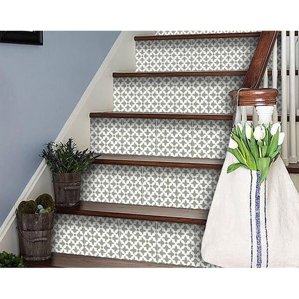 Homeroots 6 x 6 in. Sage Gray Fleur Removable Peel & Stick Tiles - 400397